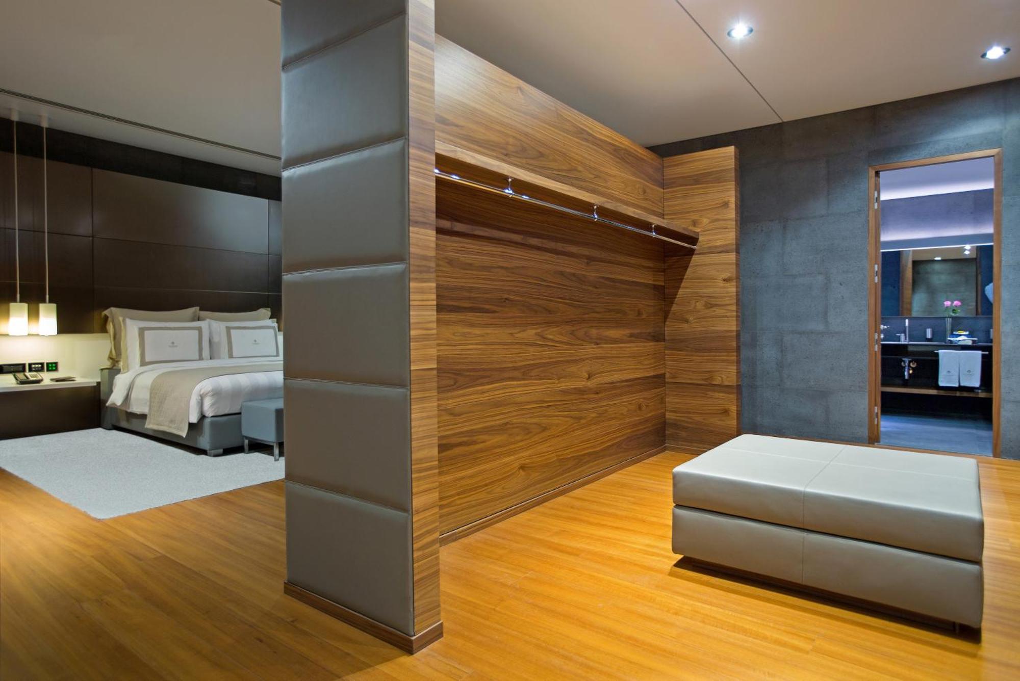La Cigale Hotel Managed By Accor Doha Buitenkant foto A room at the hotel